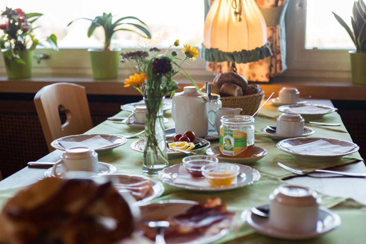 Gasthaus Sonne Neuhaeusle Sankt Märgen エクステリア 写真