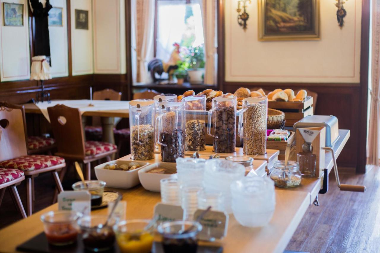 Gasthaus Sonne Neuhaeusle Sankt Märgen エクステリア 写真